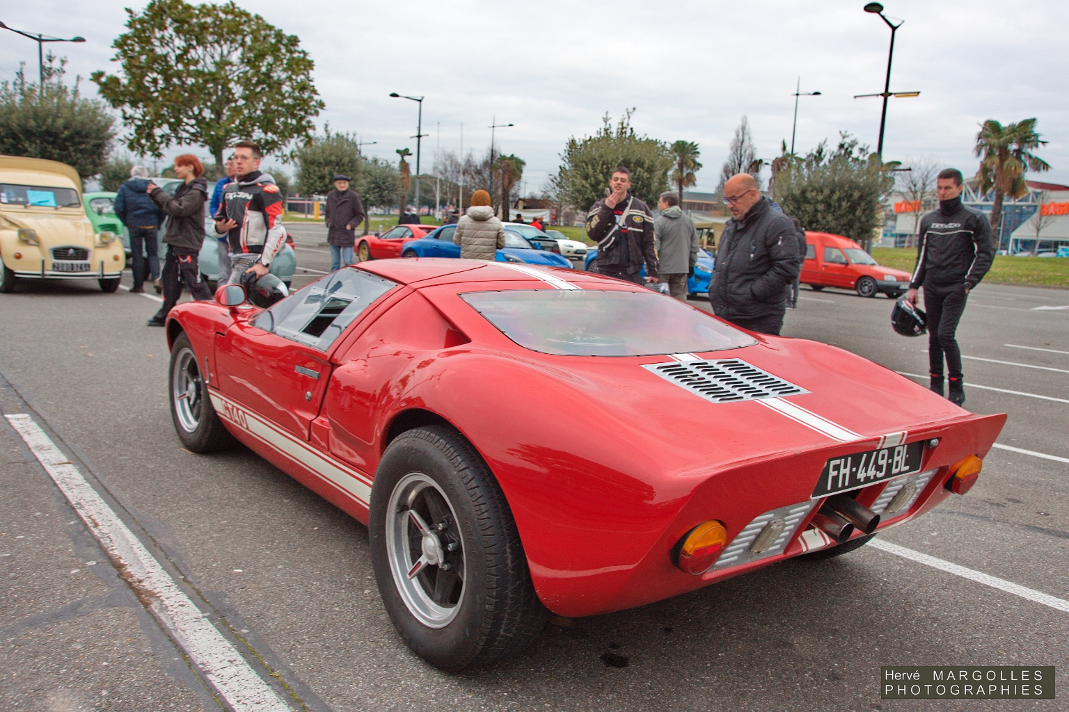 Ford GT40_03.jpg